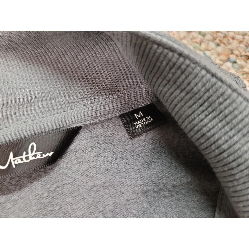 Travis Mathew Sweater Mens Medium‎ Grey Quarter Zip Pullover Golf Performance